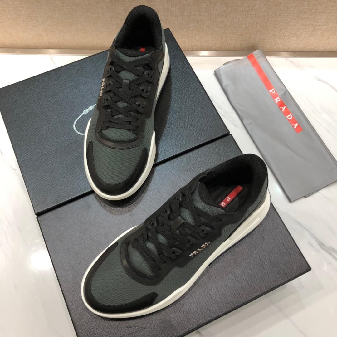 Prada Perfect Quality Sneakers Grey and black leather details with white sole MS071289