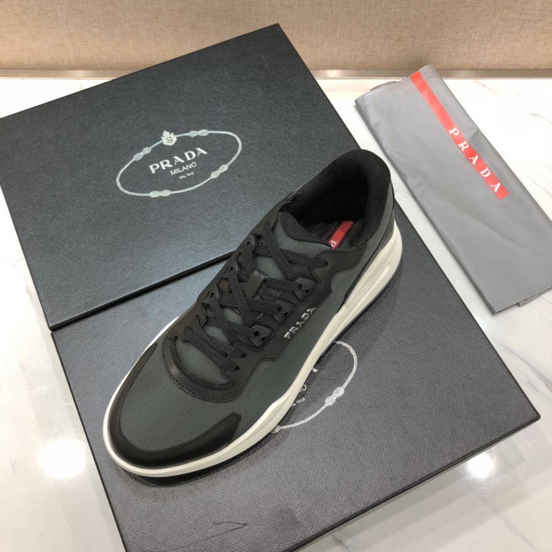 Prada Perfect Quality Sneakers Grey and black leather details with white sole MS071289