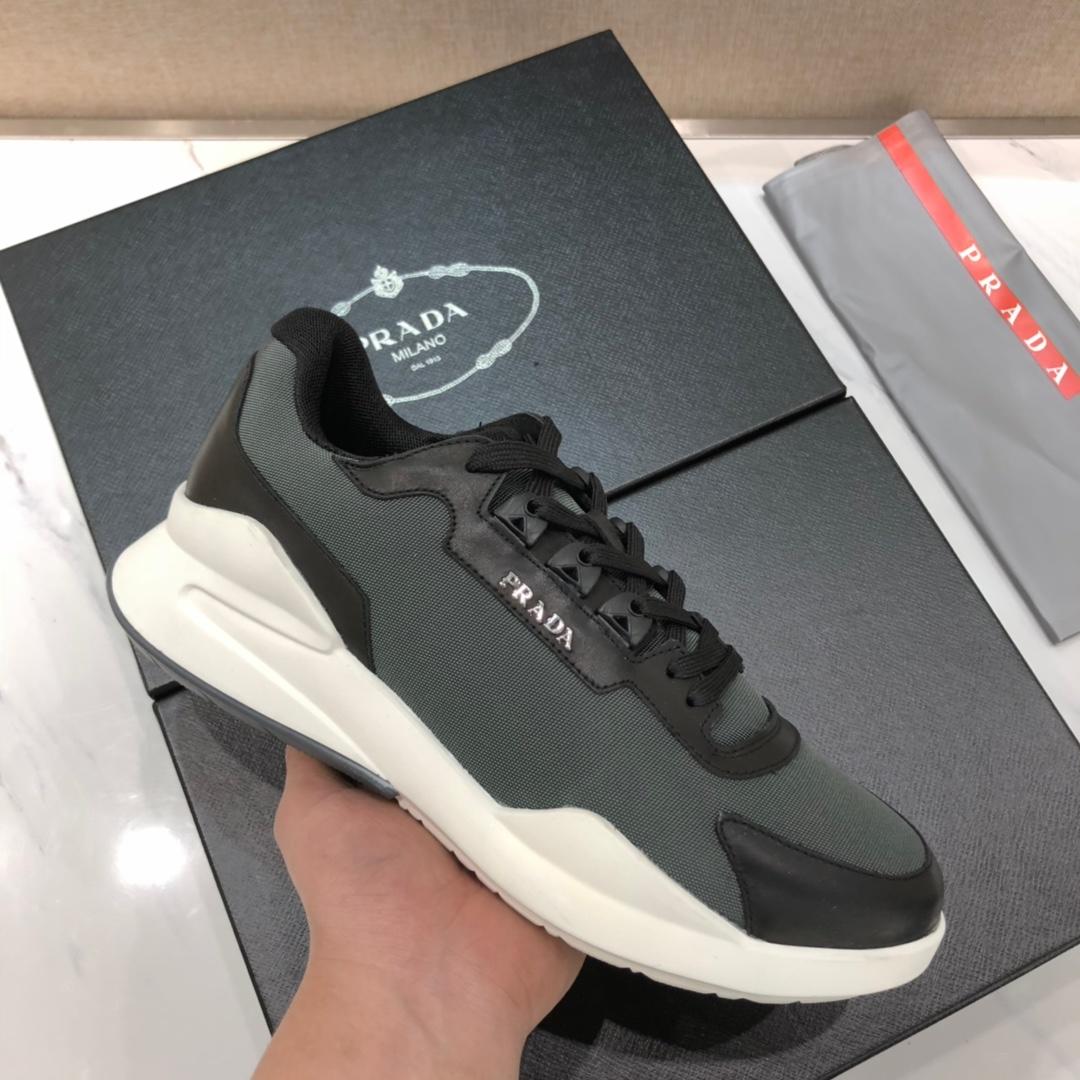 Prada Perfect Quality Sneakers Grey and black leather details with white sole MS071289