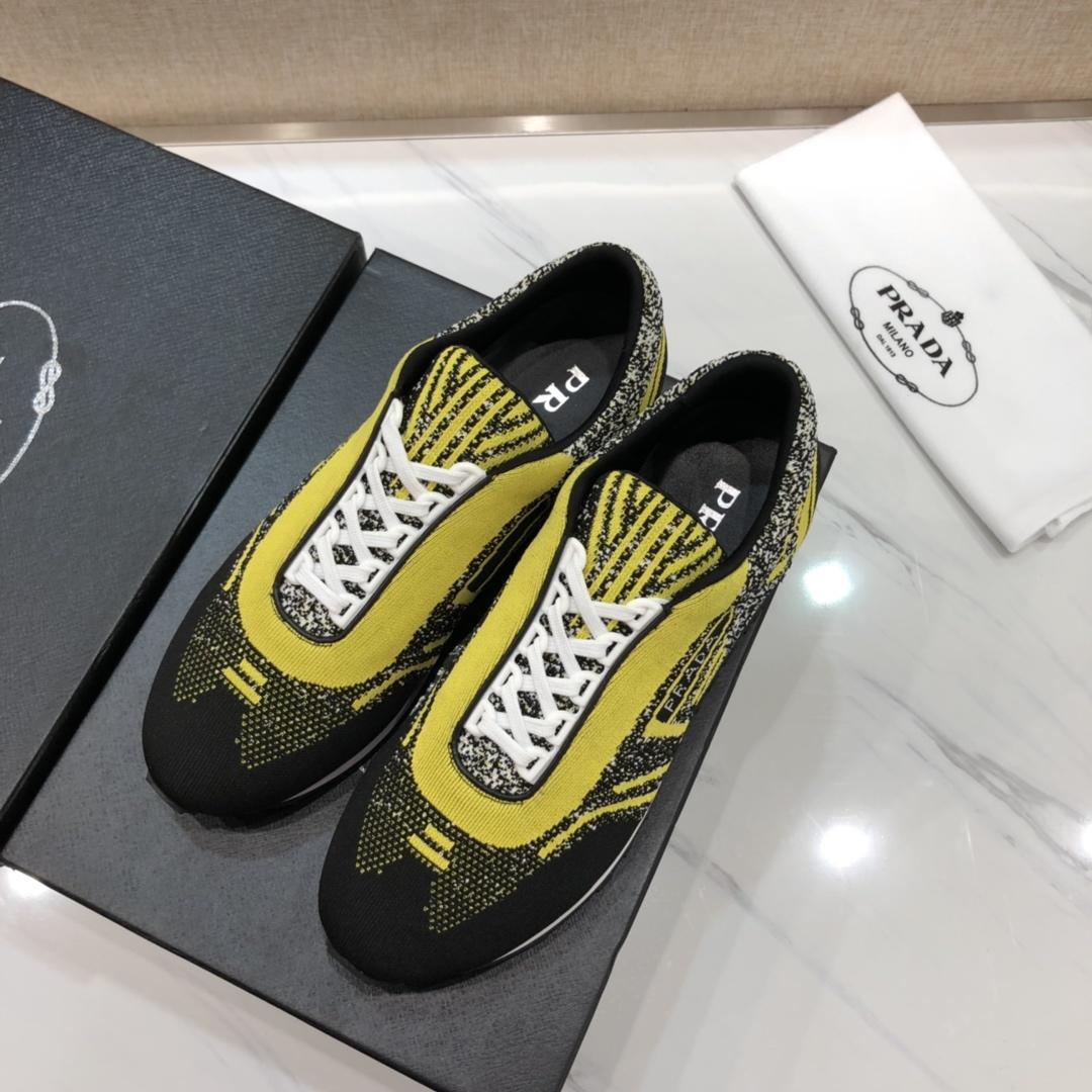 Prada Perfect Quality Sneakers Black and yellow Prada print with white sole MS071247