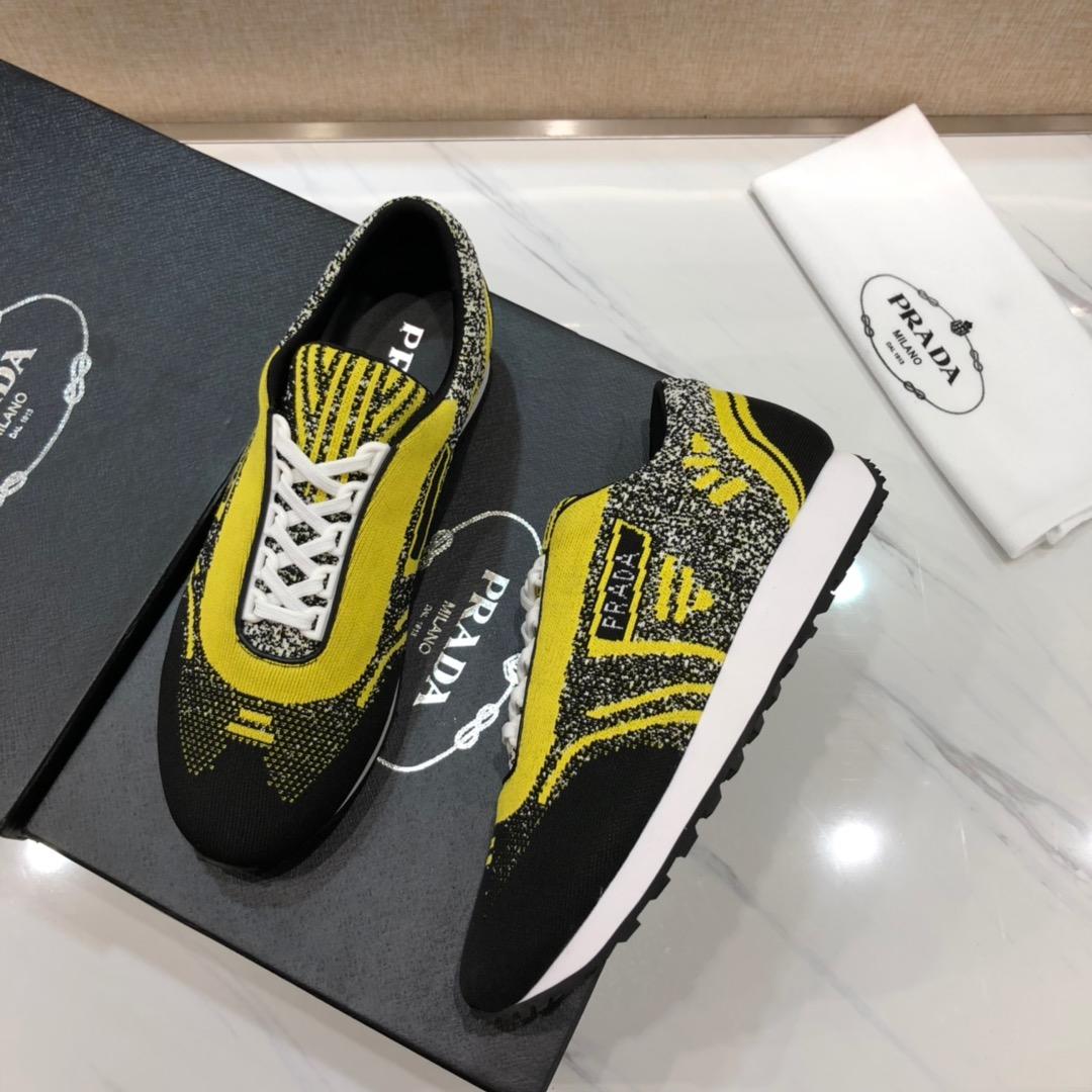 Prada Perfect Quality Sneakers Black and yellow Prada print with white sole MS071247