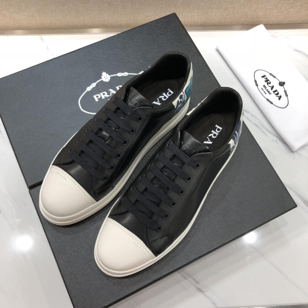 Prada Perfect Quality Sneakers Black and printed heel with white sole MS071239