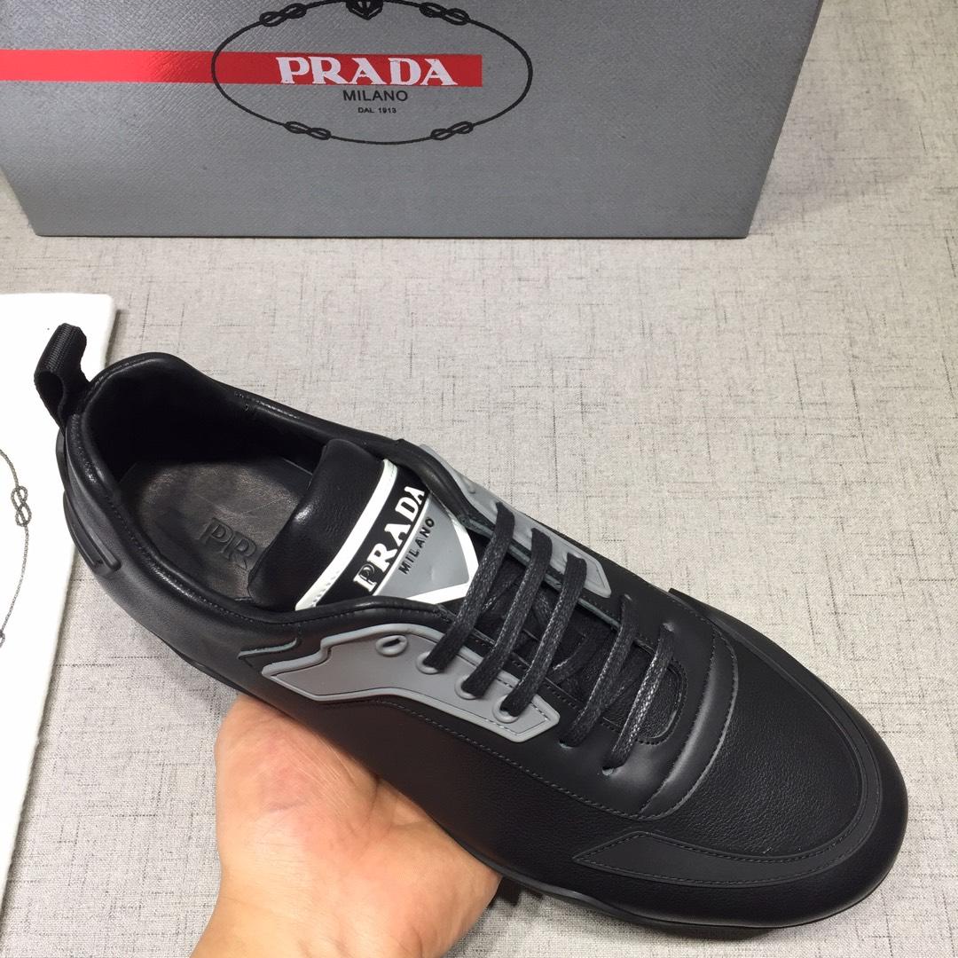 Prada Perfect Quality Sneakers Black and grey details with black sole MS071249