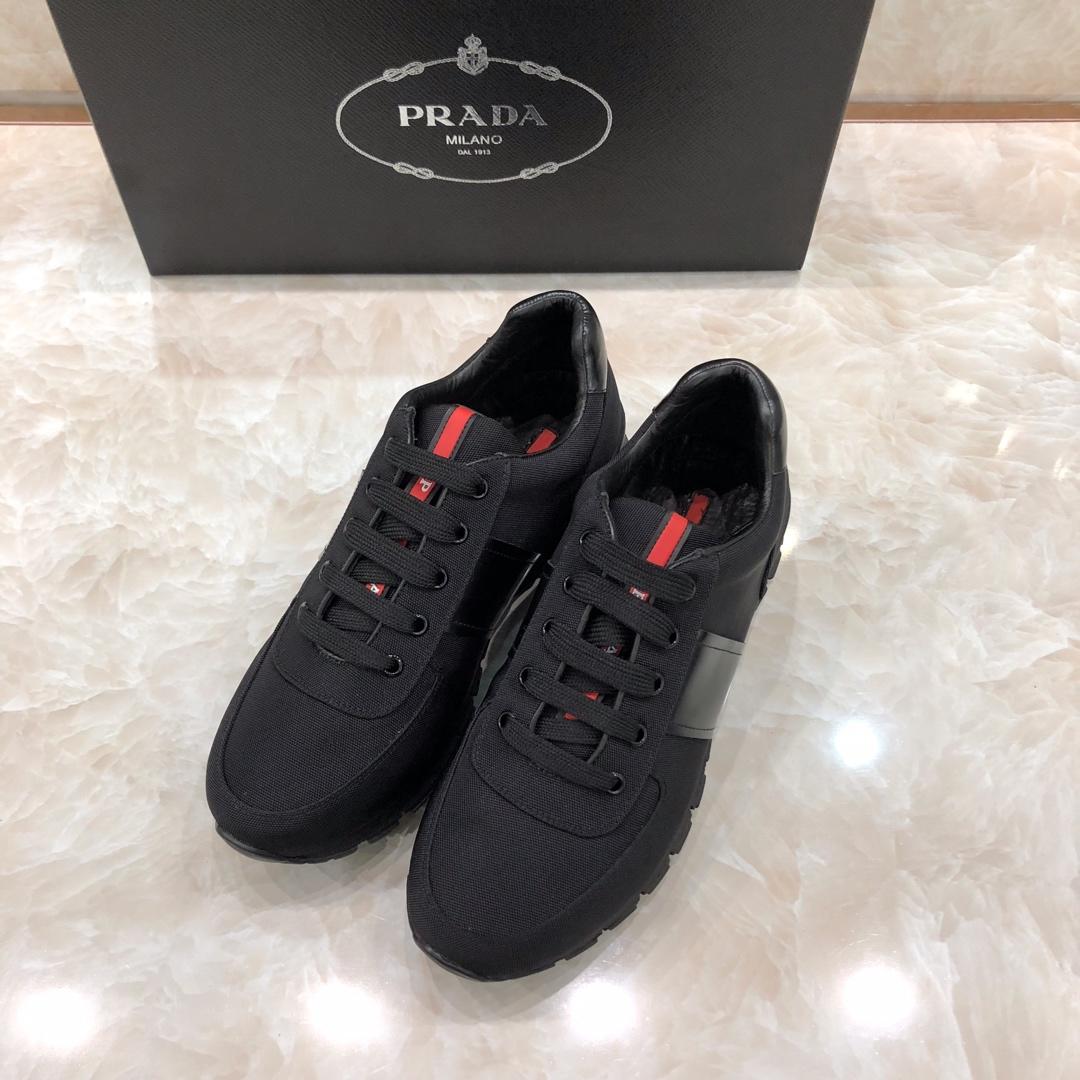 Prada Perfect Quality Sneakers Black and black leather heel with black sole MS071314