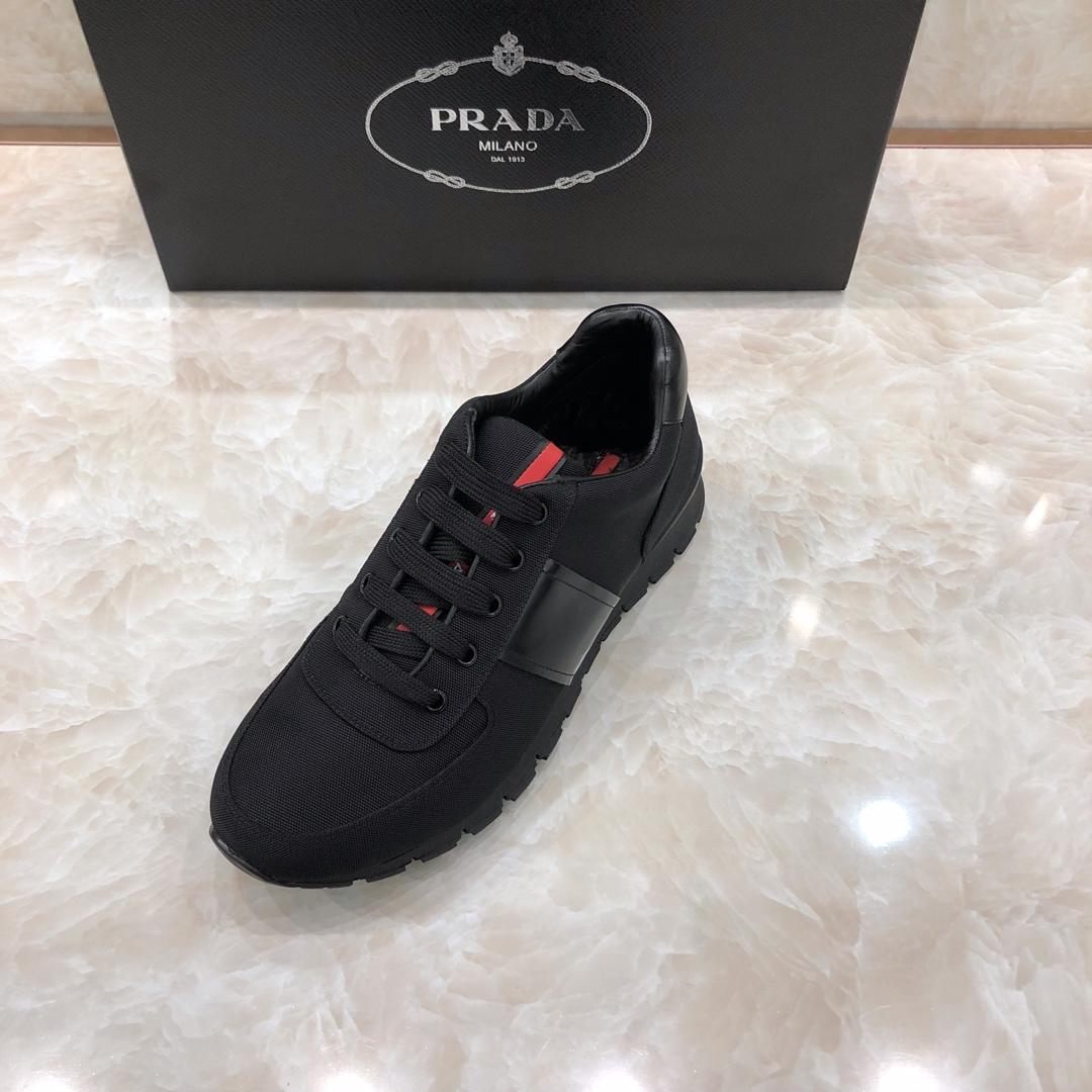 Prada Perfect Quality Sneakers Black and black leather heel with black sole MS071314