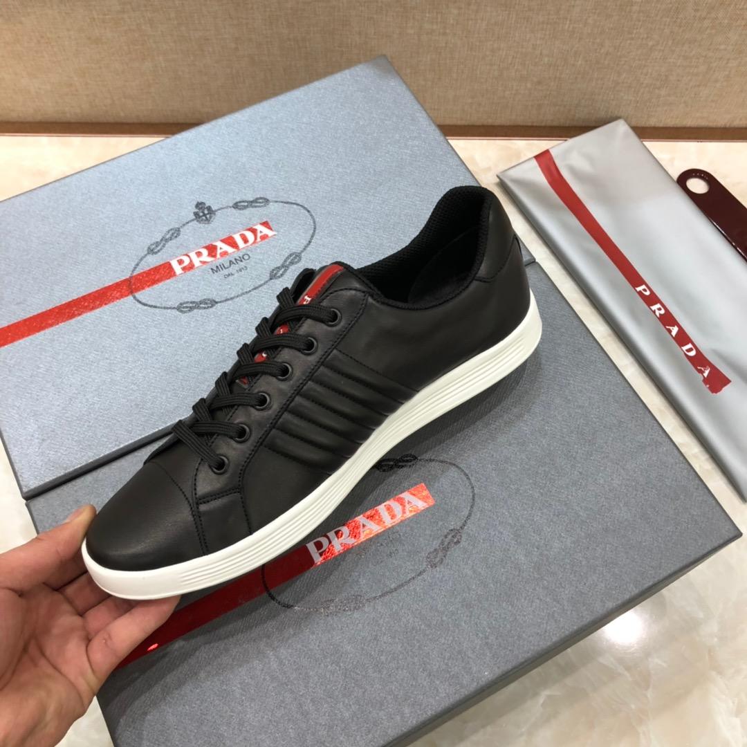 Prada Perfect Quality Sneakers Black and 3D line decoration with white sole MS071262