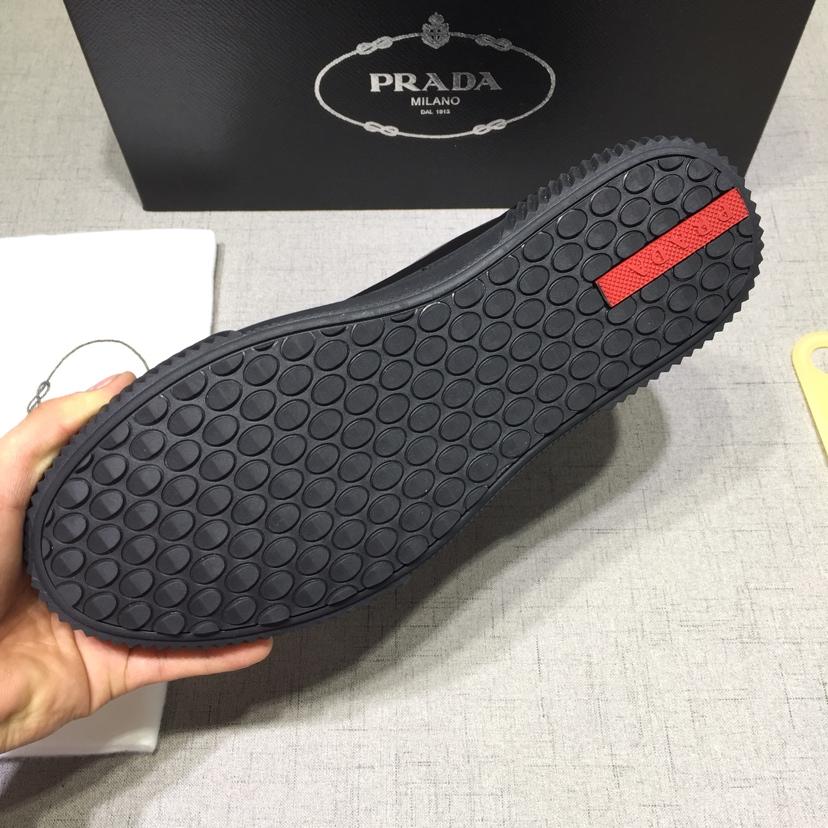 Prada High-top Perfect Quality Sneakers Black and Prada logo patch with black sole MS071264