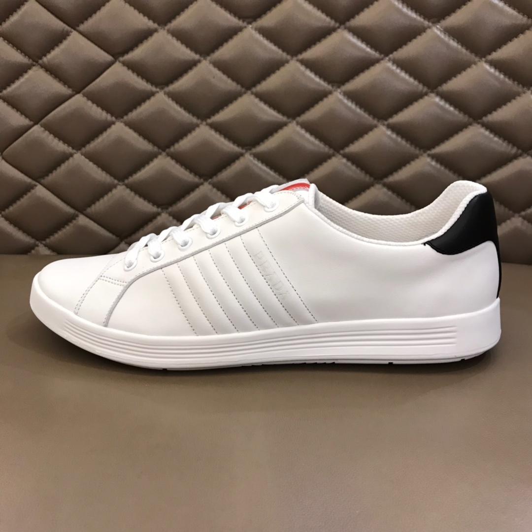 Prada Fashion Sneakers White and black heel with white sole MS02949