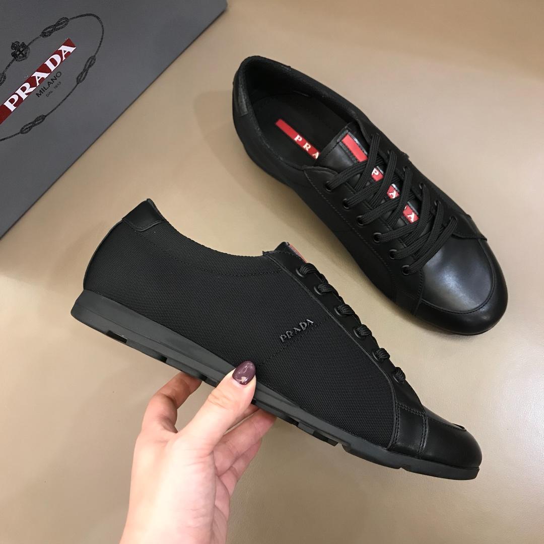 Prada Fashion Sneakers Black nylon and black leather toe with black sole MS02954