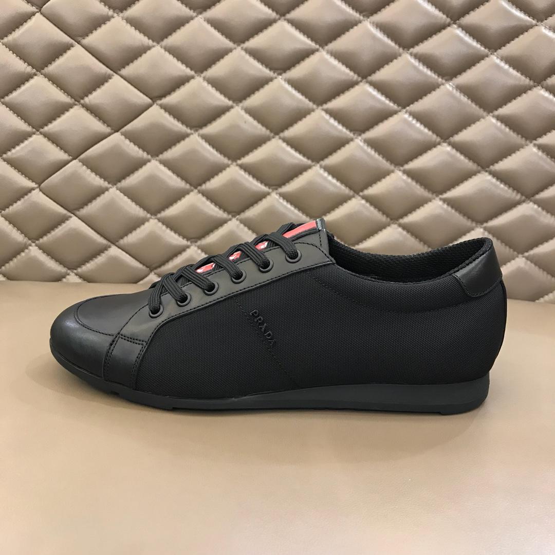 Prada Fashion Sneakers Black nylon and black leather toe with black sole MS02954