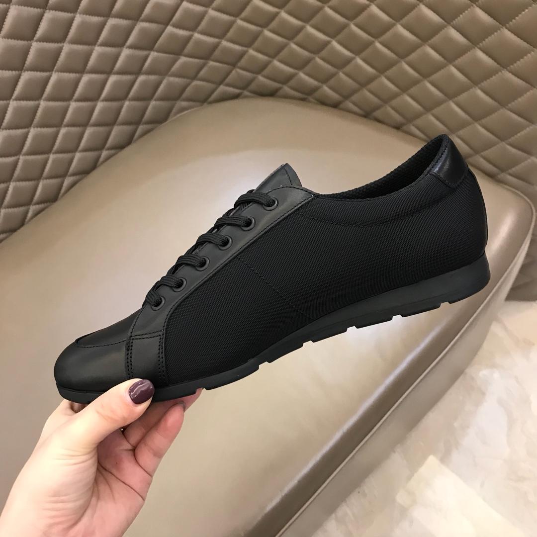 Prada Fashion Sneakers Black nylon and black leather toe with black sole MS02954