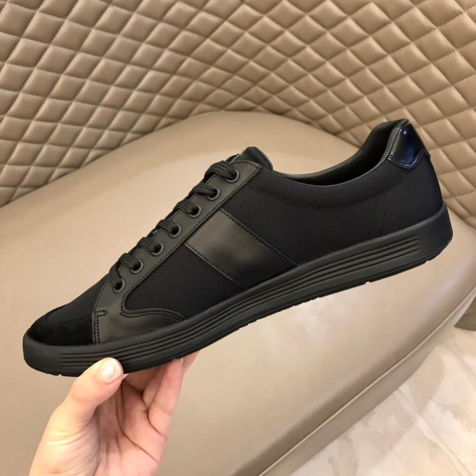 Prada Fashion Sneakers Black nylon and black leather details with black sole MS02946