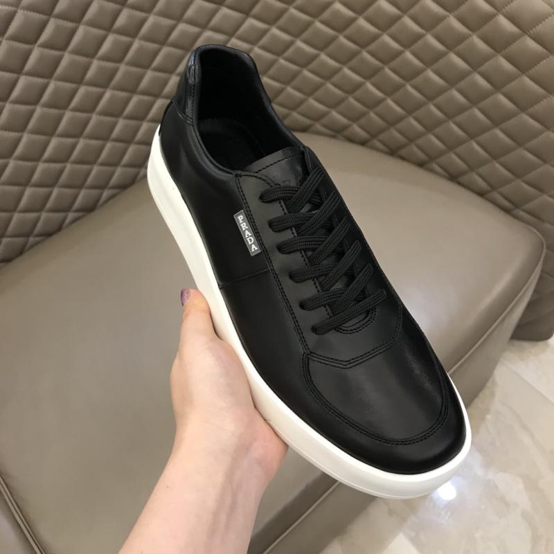 Prada Fashion Sneakers Black and white sole MS02951