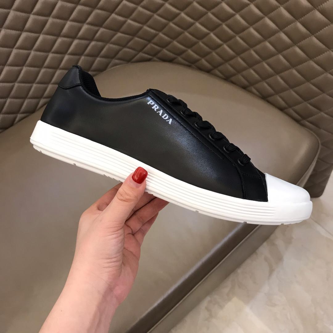 Prada Fashion Sneakers Black and white Prada print with white sole MS02938