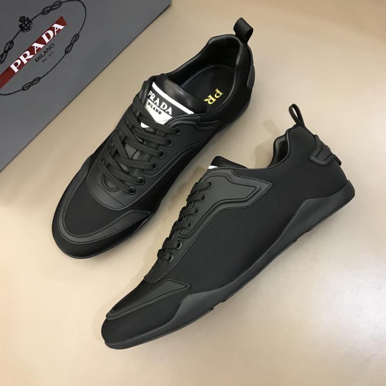 Prada Fashion Sneakers Black and Prada patch tongue with black sole MS02941
