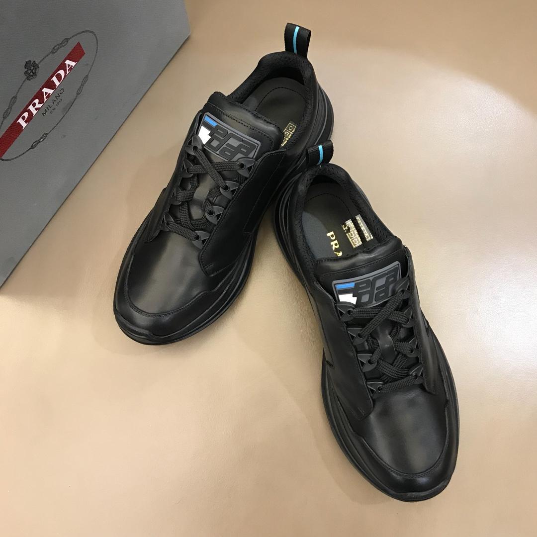 Prada Fashion Sneakers Black and black soles MS02940