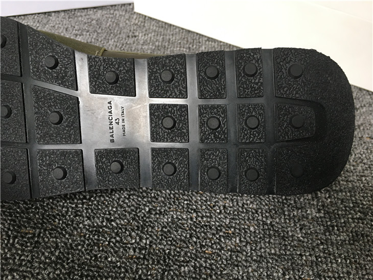 Perfect Quality Balenciaga Race Runners Low-Top Trainers