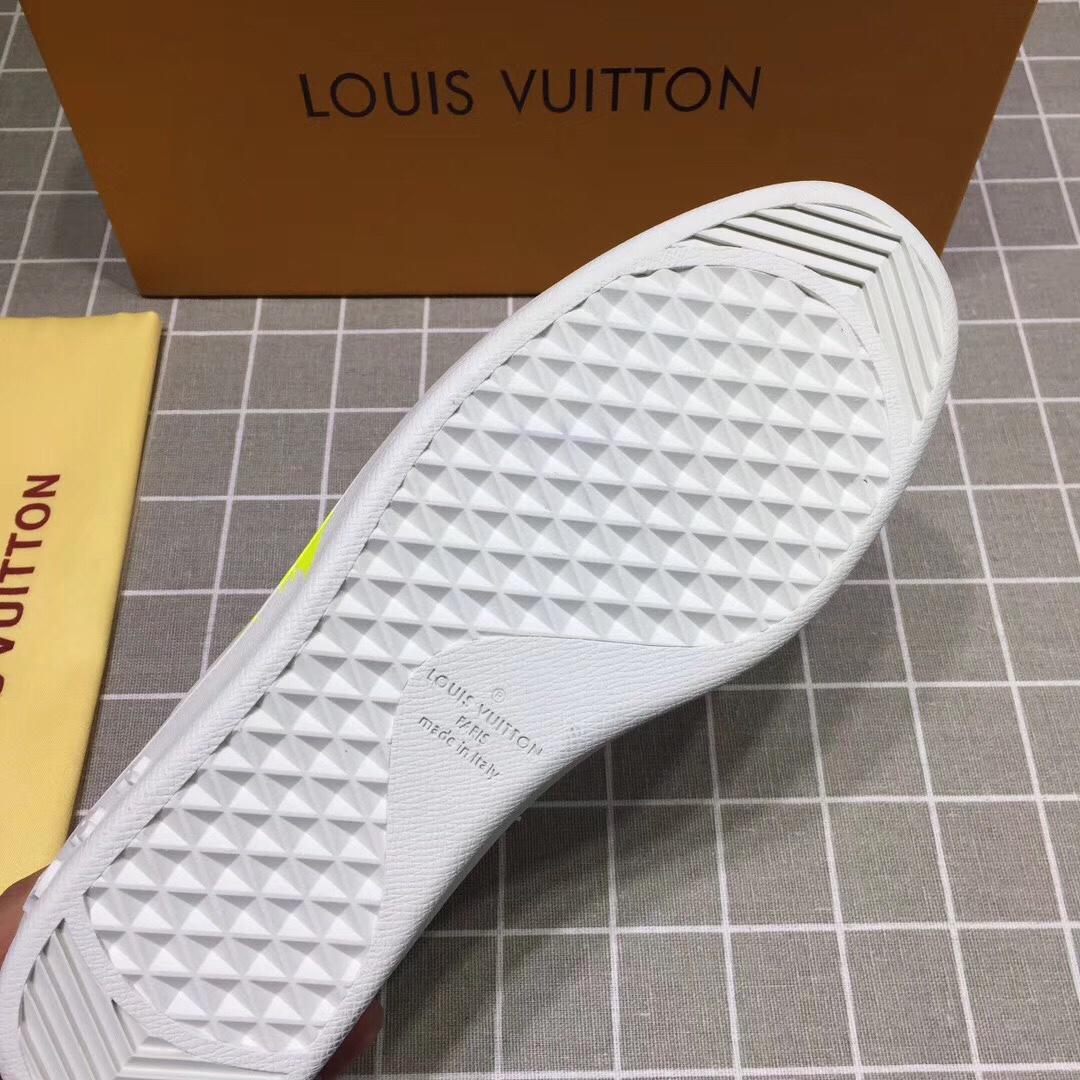 lv Perfect Quality Sneakers White and yellow LV chevron with white sole MS071051