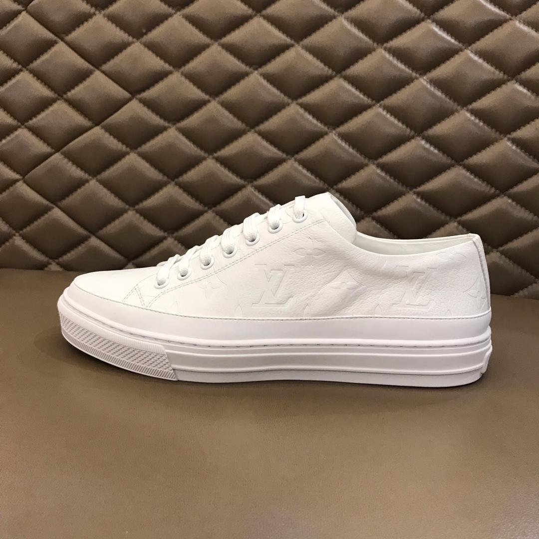 lv Perfect Quality Sneakers White and white soles MS021029
