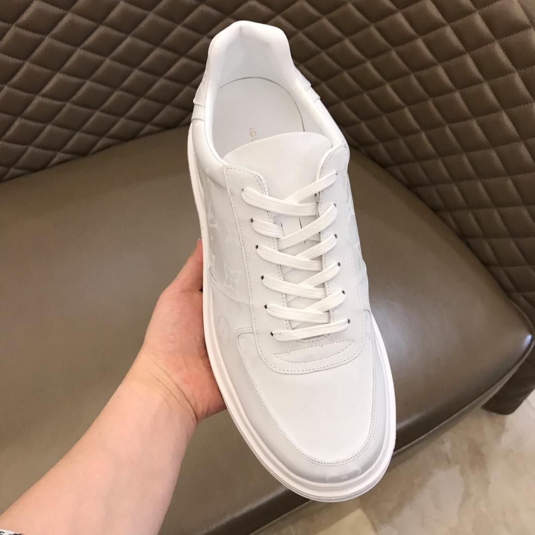 lv Perfect Quality Sneakers White and white soles MS021025