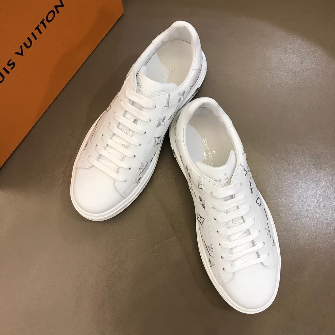 lv Perfect Quality Sneakers White and silver Monogram embroidery with white sole MS02847