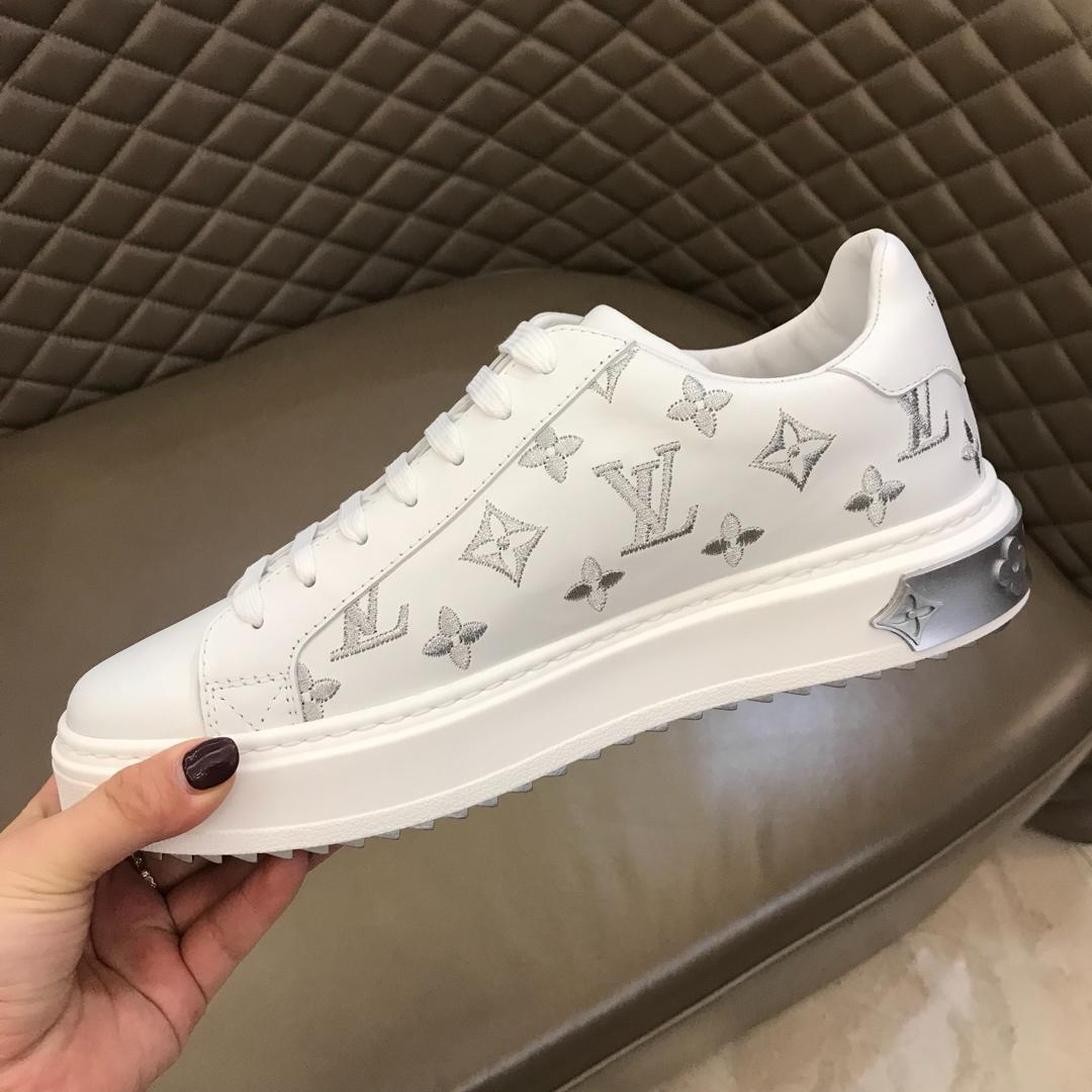 lv Perfect Quality Sneakers White and silver Monogram embroidery with white sole MS02847