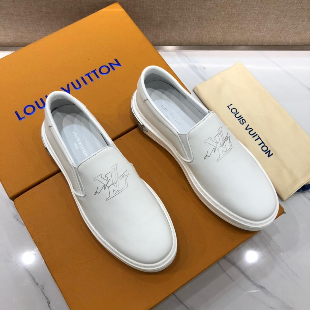 lv Perfect Quality Sneakers White and LV print with white sole MS071110