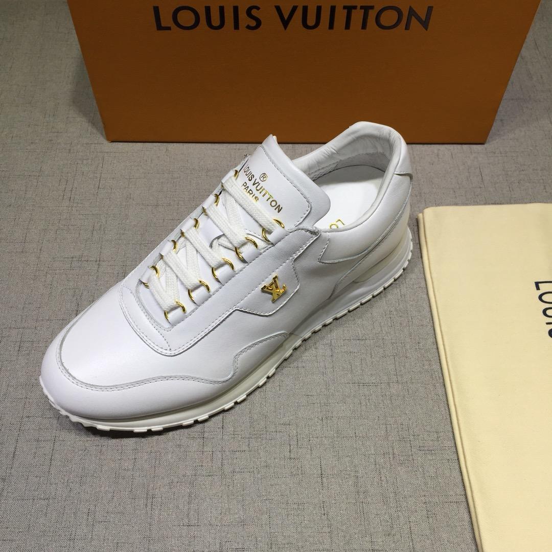 lv Perfect Quality Sneakers White and gold LV logo with white sole MS071039