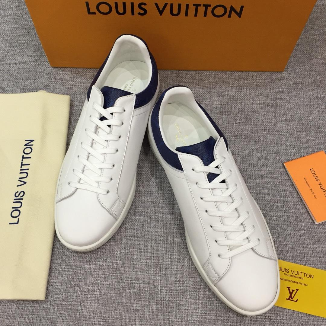 lv Perfect Quality Sneakers White and blue trim details and white sole MS071091