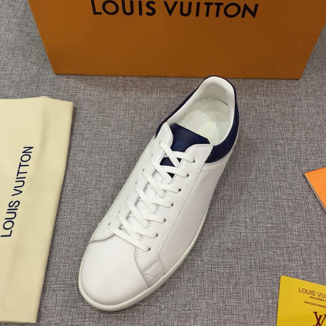 lv Perfect Quality Sneakers White and blue trim details and white sole MS071091