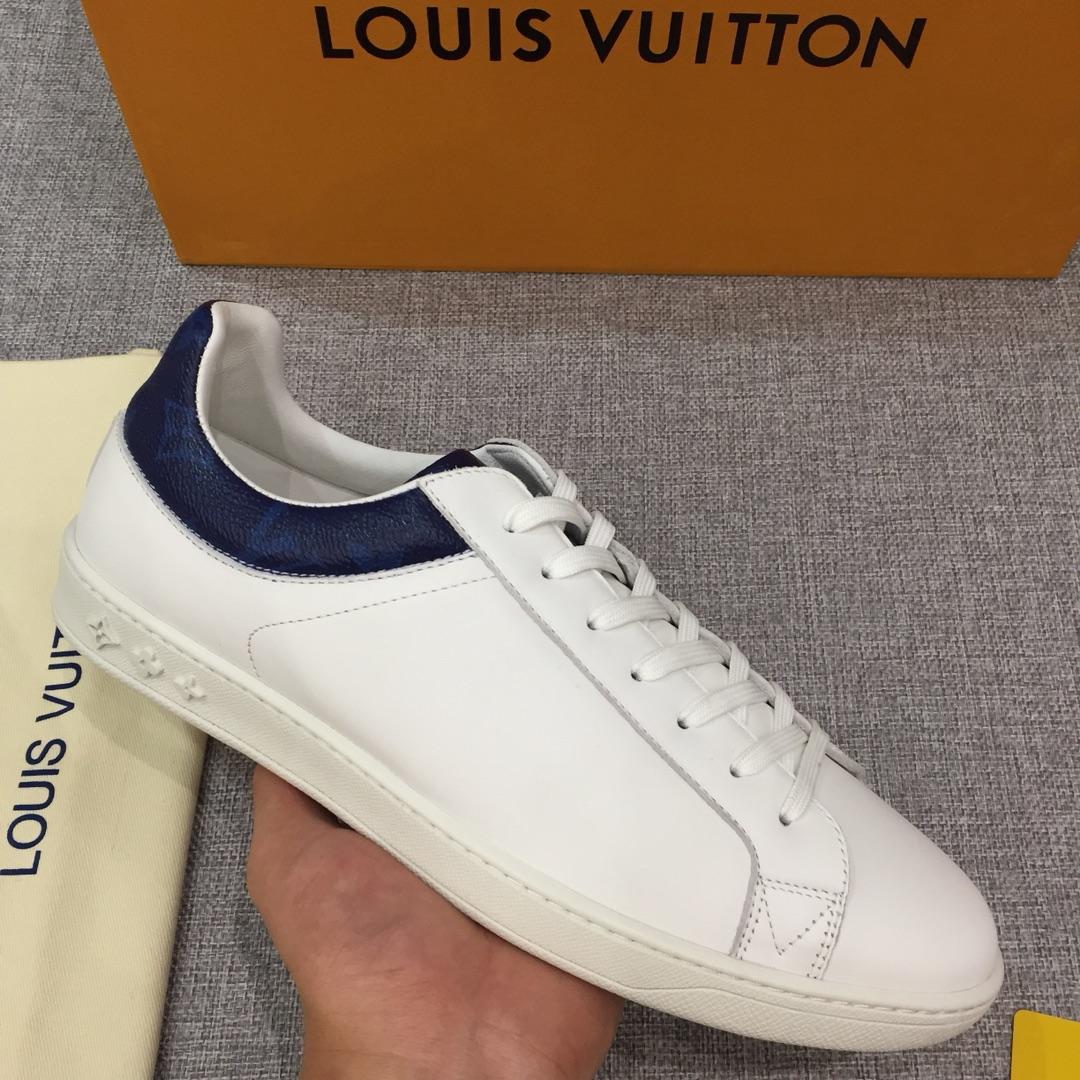 lv Perfect Quality Sneakers White and blue trim details and white sole MS071091