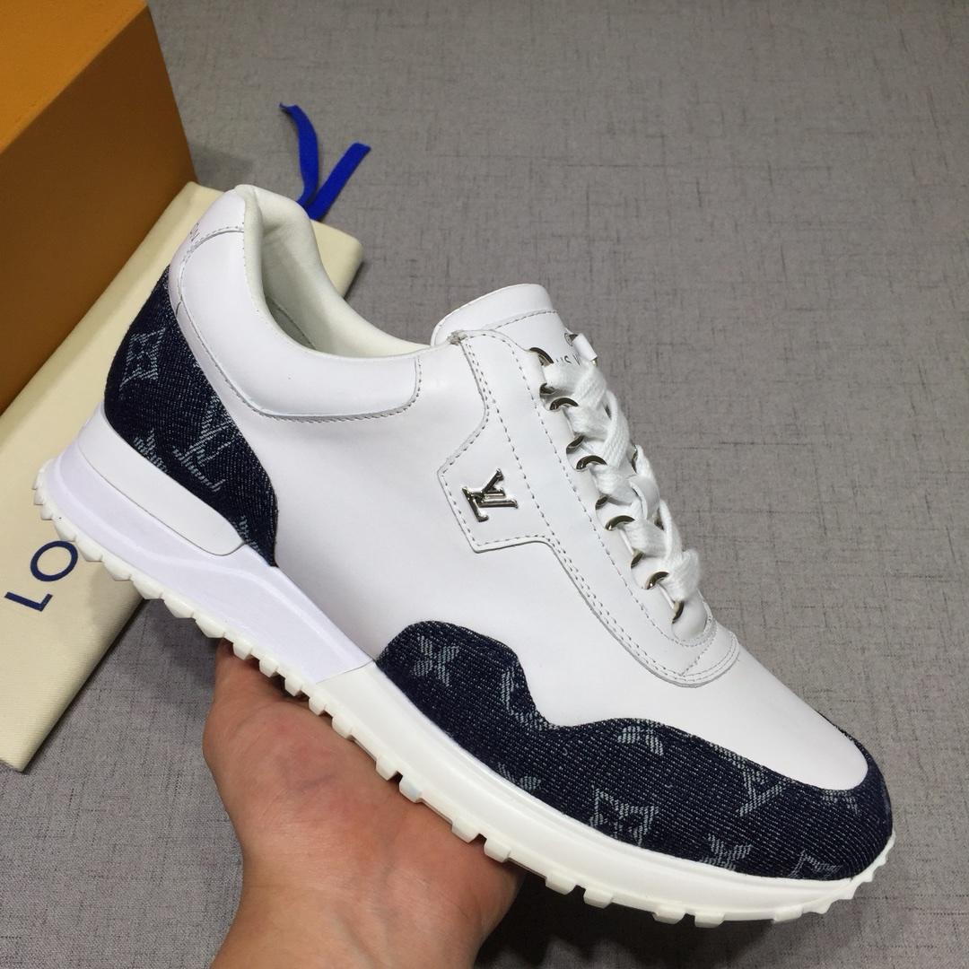 lv Perfect Quality Sneakers White and blue Monogram detail with white sole MS071092