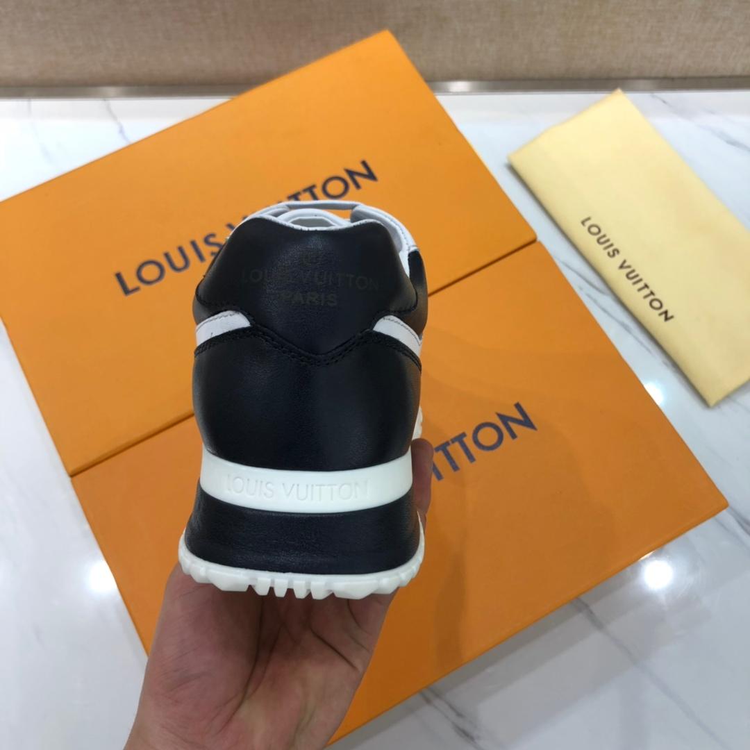 lv Perfect Quality Sneakers White and black leather details with white sole MS071128