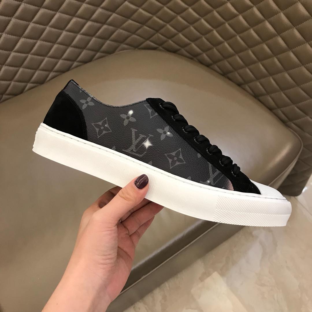 lv Perfect Quality Sneakers Starry sky Monogram and black suede with white sole MS02827