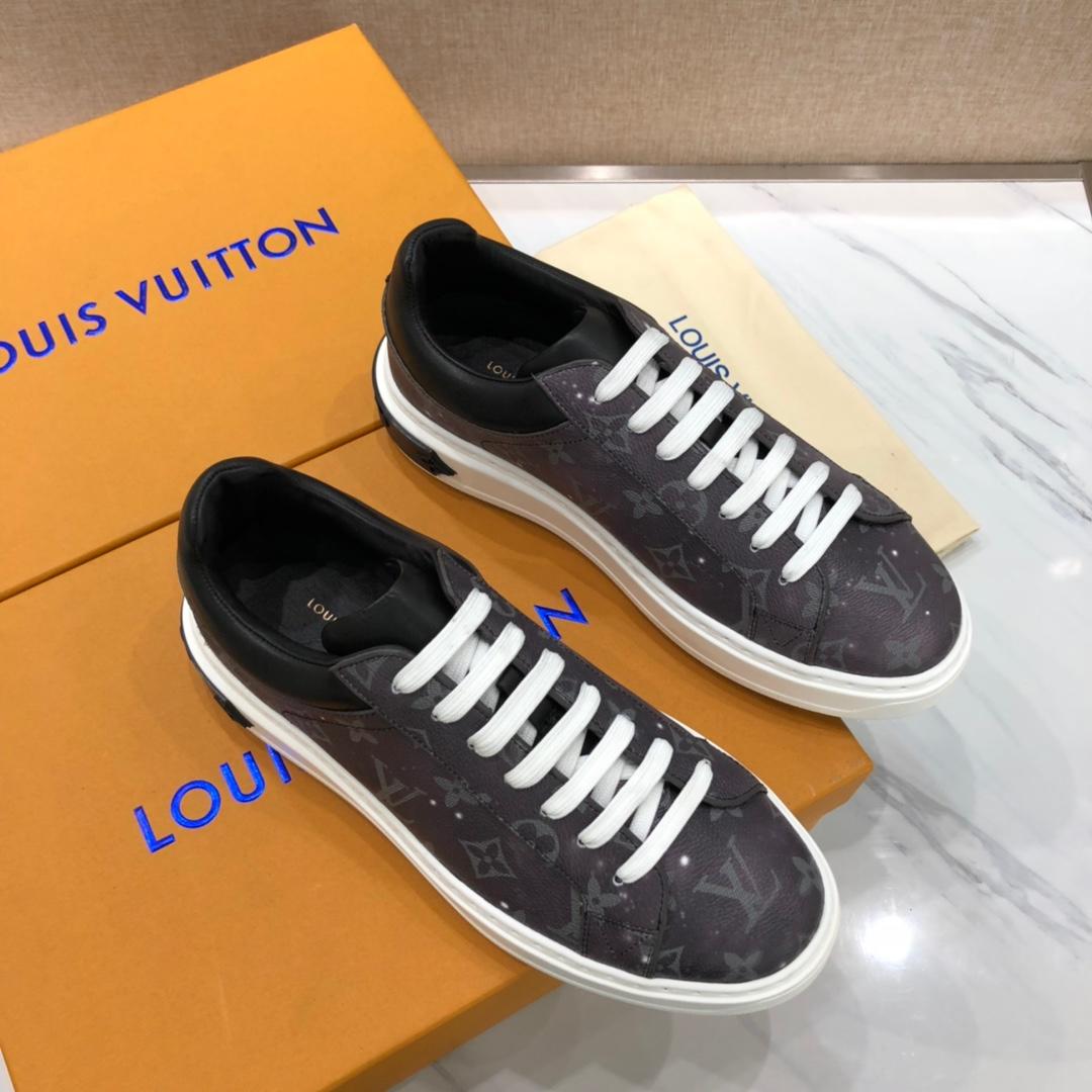 lv Perfect Quality Sneakers Starry sky and Monogram print and white sole MS071147