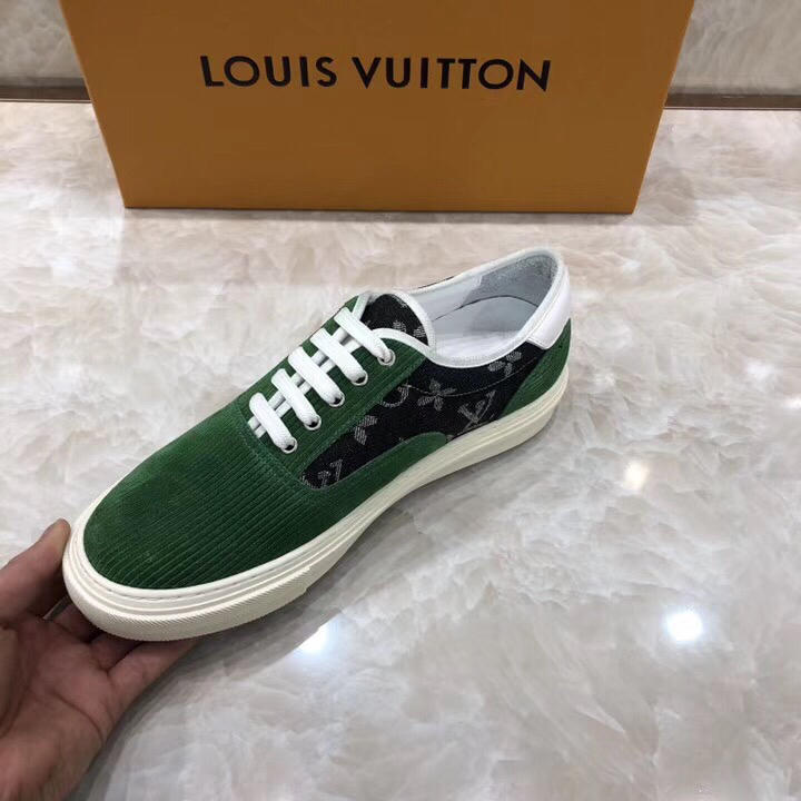 lv Perfect Quality Sneakers Green and black embossed Monogram with white sole MS071073