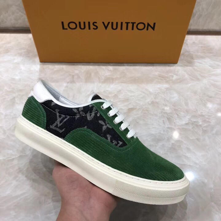 lv Perfect Quality Sneakers Green and black embossed Monogram with white sole MS071073