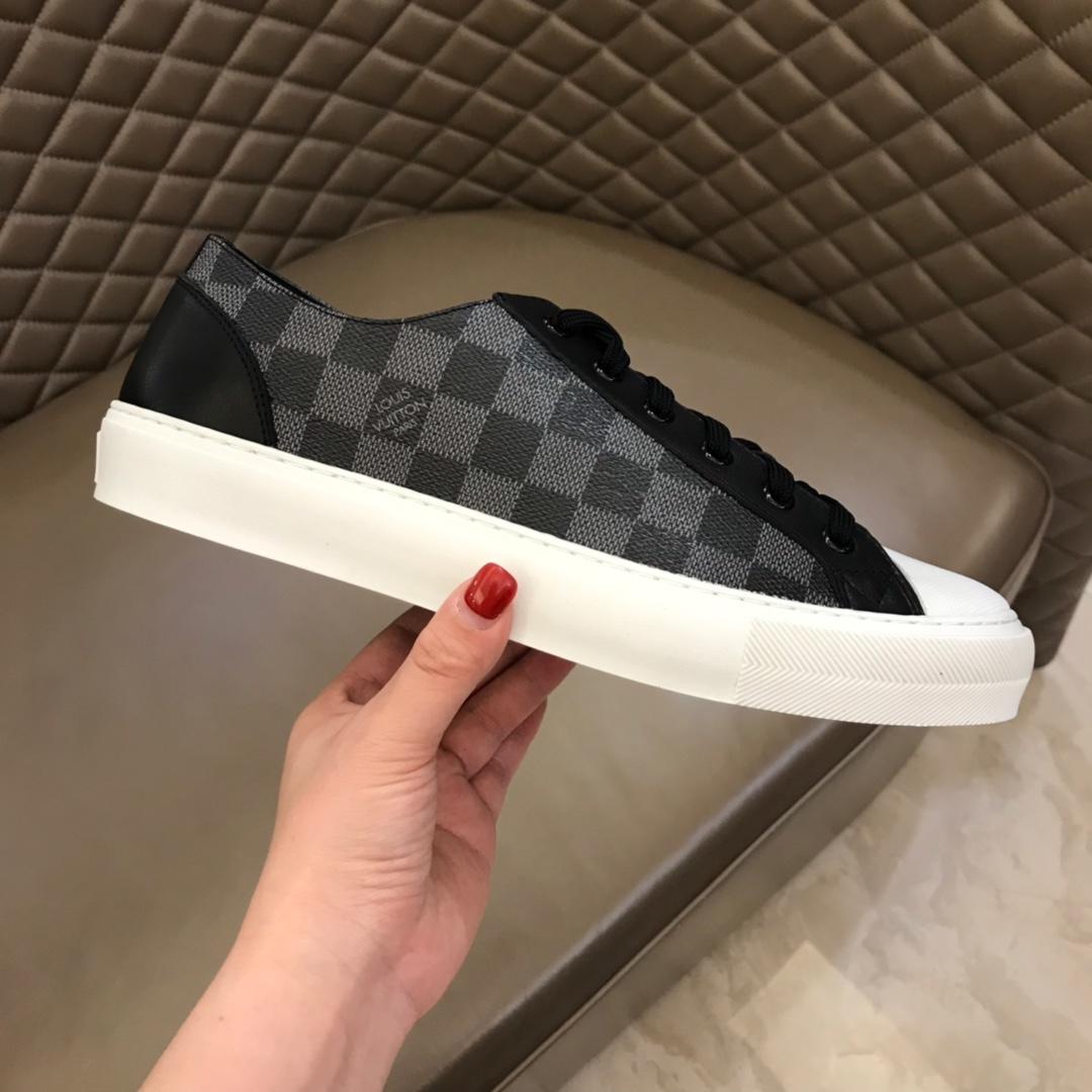 lv Perfect Quality Sneakers Damier Graphite canvas and black heel with white sole MS02837