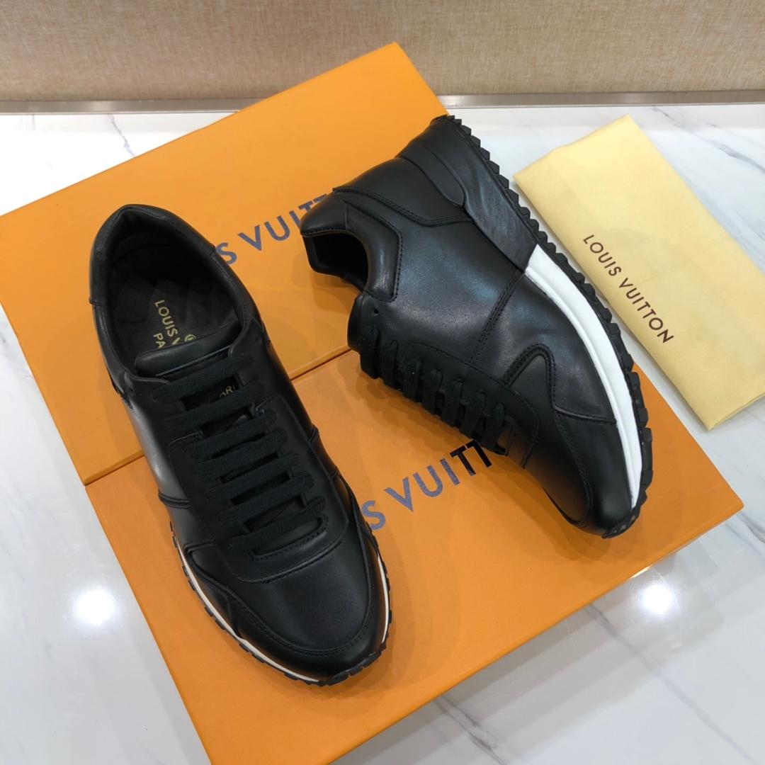 lv Perfect Quality Sneakers Black and white sole MS071134