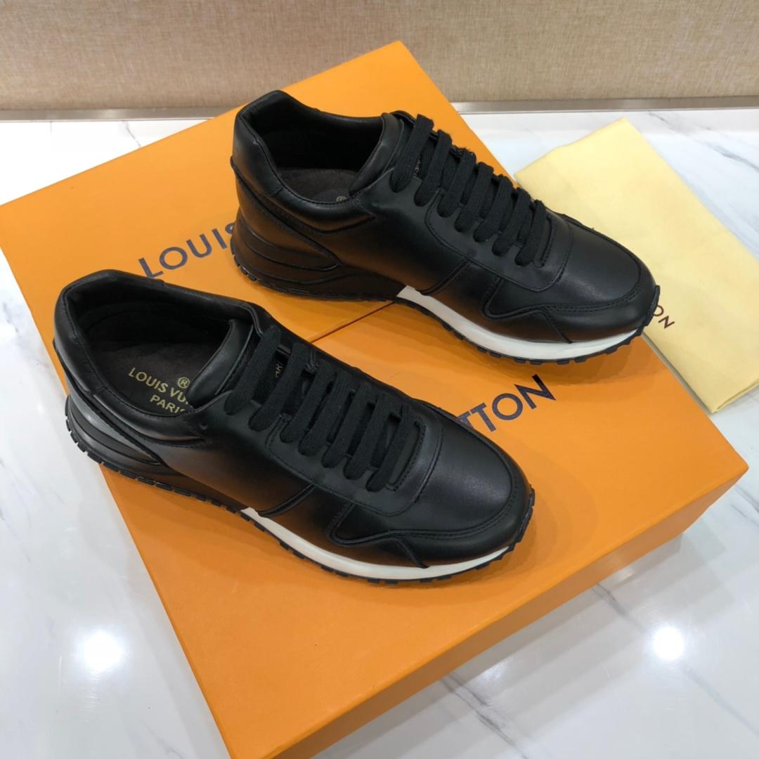 lv Perfect Quality Sneakers Black and white sole MS071134