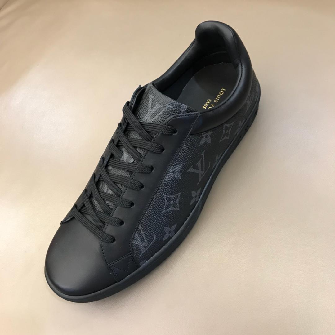 lv Perfect Quality Sneakers Black and Monogram print with black sole MS02839