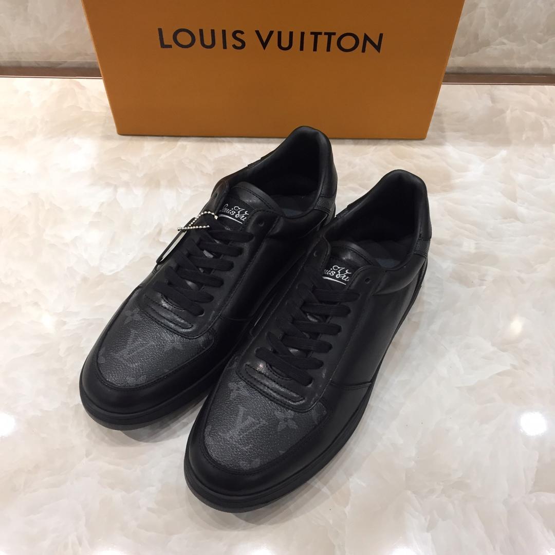 lv Perfect Quality Sneakers Black and Monogram print details and white sole MS071031