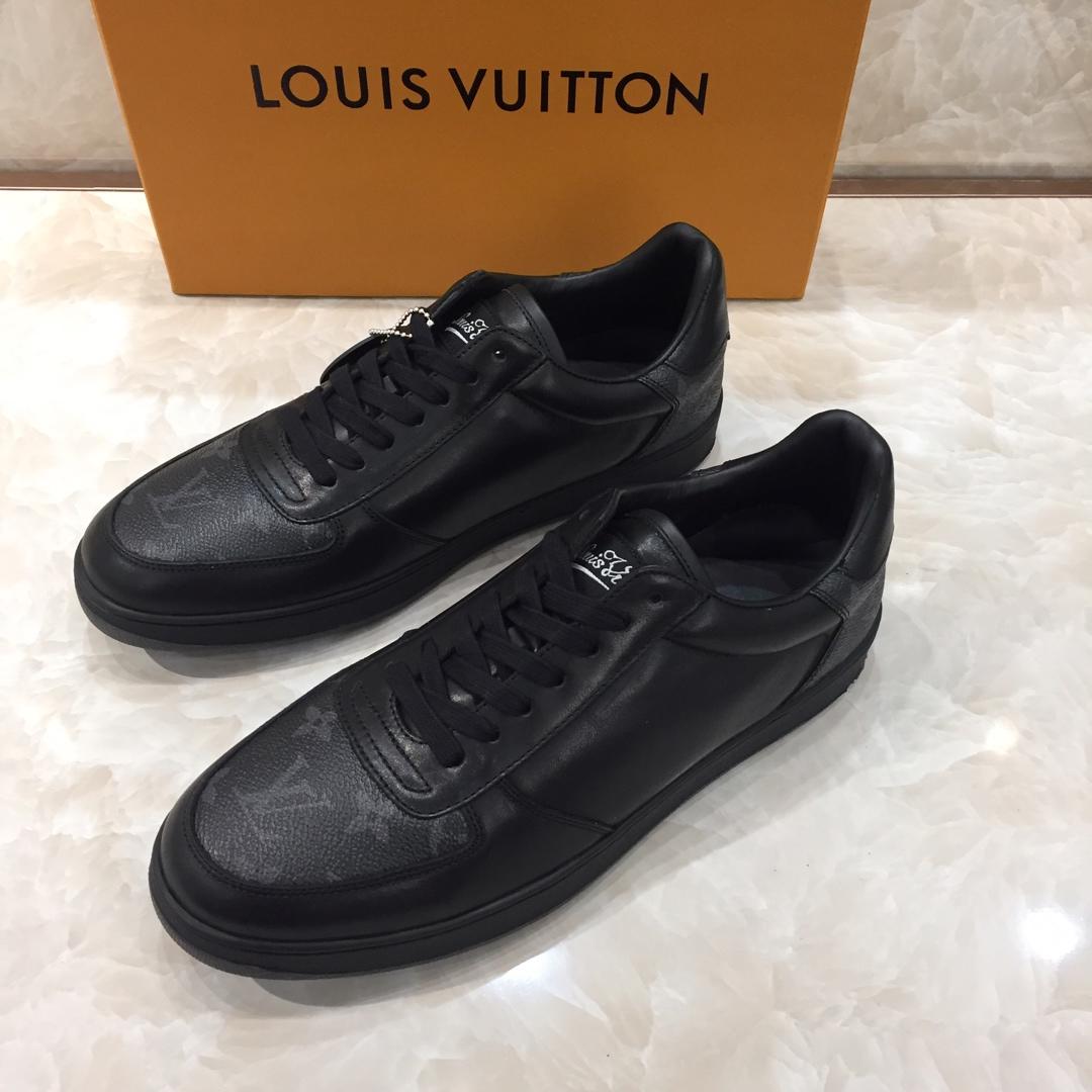 lv Perfect Quality Sneakers Black and Monogram print details and white sole MS071031