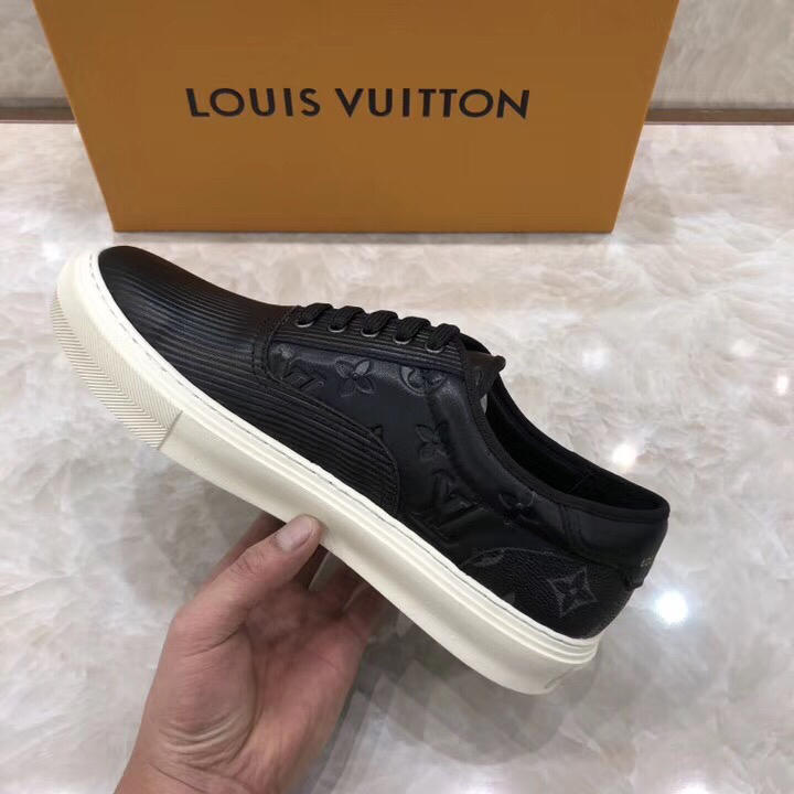lv Perfect Quality Sneakers Black and Monogram embossed with white sole MS071070