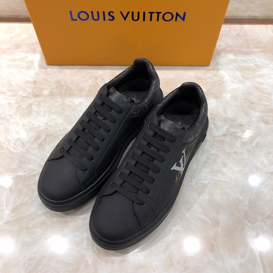 lv Perfect Quality Sneakers Black and LV print with black sole MS071057