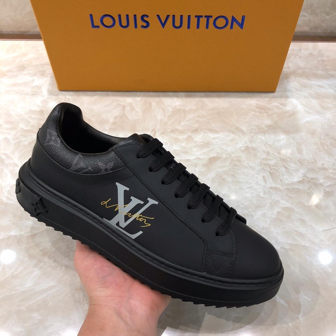 lv Perfect Quality Sneakers Black and LV print with black sole MS071057