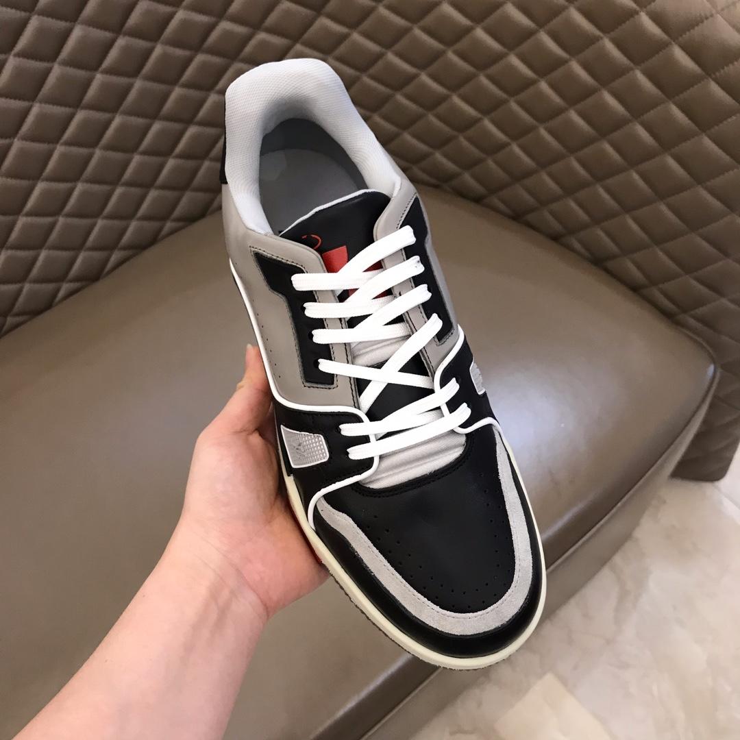 lv Perfect Quality Sneakers Black and grey details and white sole MS021034