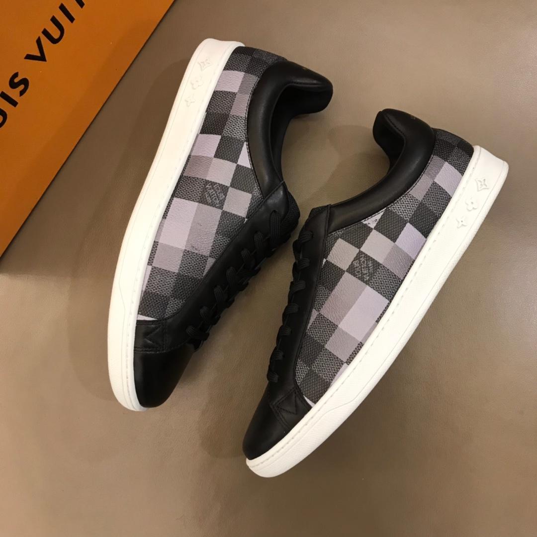 lv Perfect Quality Sneakers Black and Damier Graphite canvas with white sole MS02835