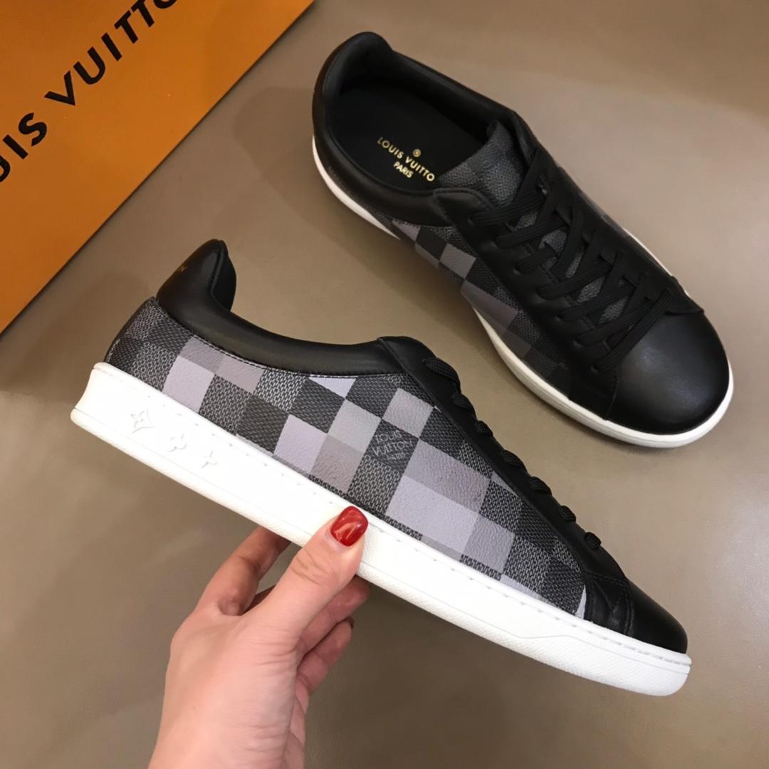 lv Perfect Quality Sneakers Black and Damier Graphite canvas with white sole MS02835