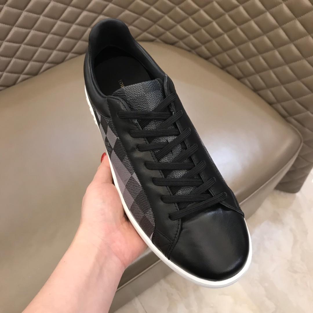 lv Perfect Quality Sneakers Black and Damier Graphite canvas with white sole MS02835